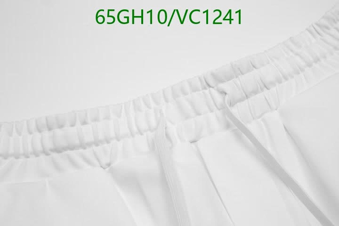 Gucci-Clothing Code: VC1241 $: 65USD