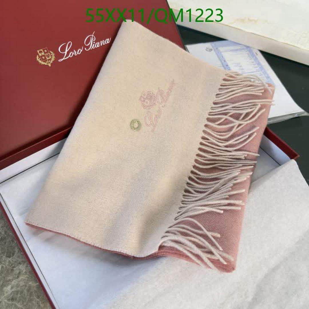 Loro Piana-Scarves Code: QM1223 $: 55USD