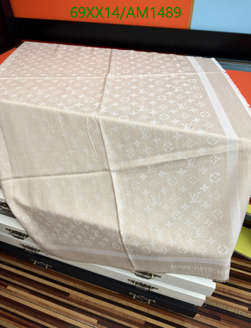 LV-Scarves Code: AM1489 $: 69USD