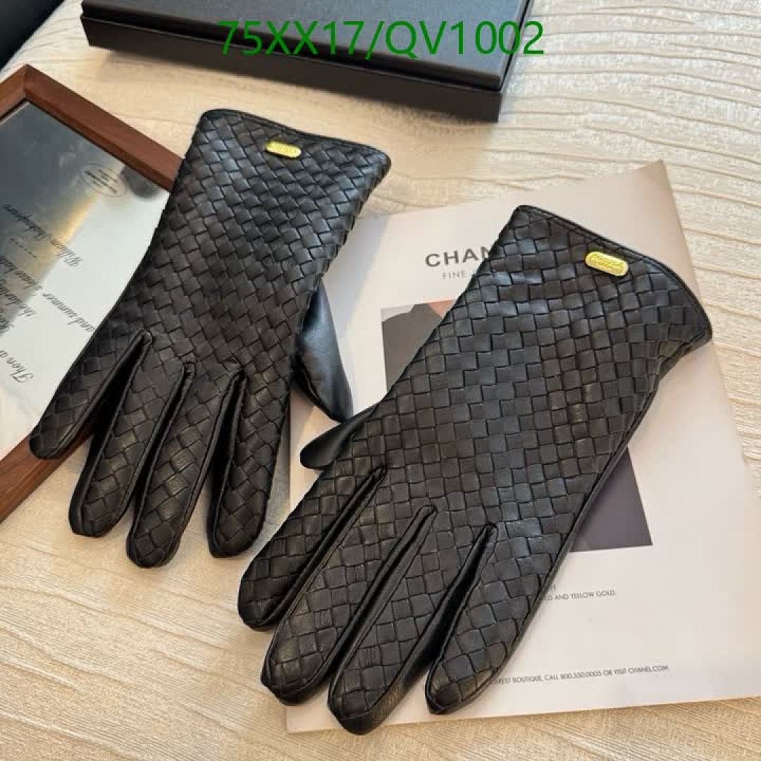 BV-Gloves Code: QV1002 $: 75USD