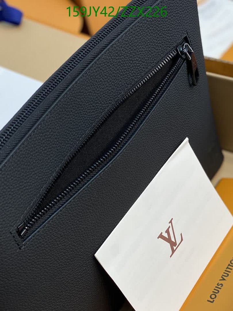 LV-BagsMirror Quality Code: ZZX226 $: 159USD