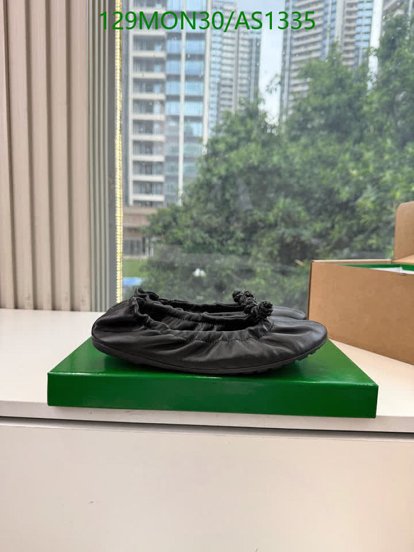 BV-Women Shoes Code: AS1335 $: 129USD