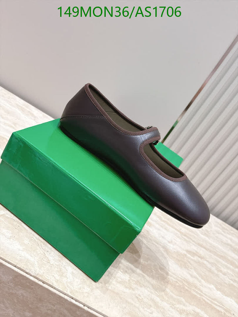 BV-Women Shoes Code: AS1706 $: 149USD