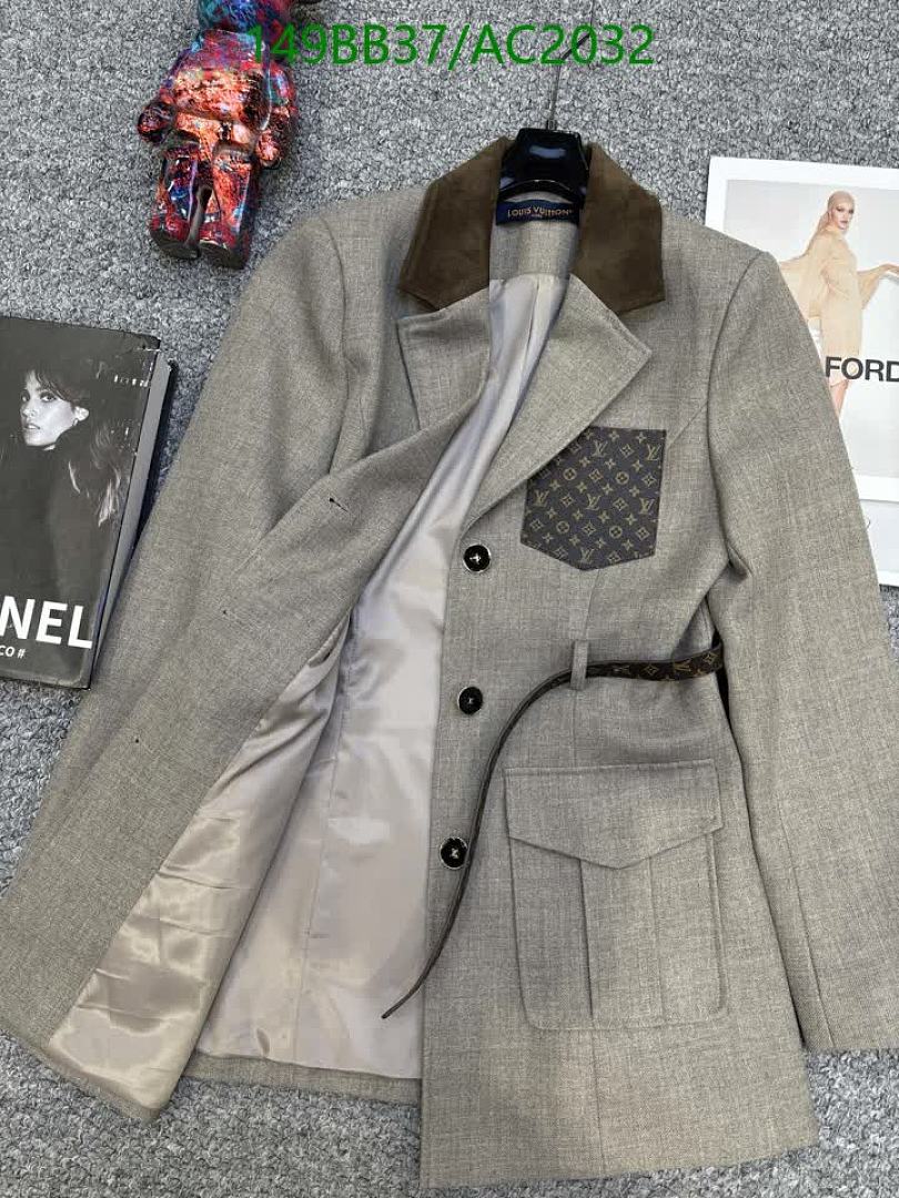 LV-Clothing Code: AC2032 $: 149USD