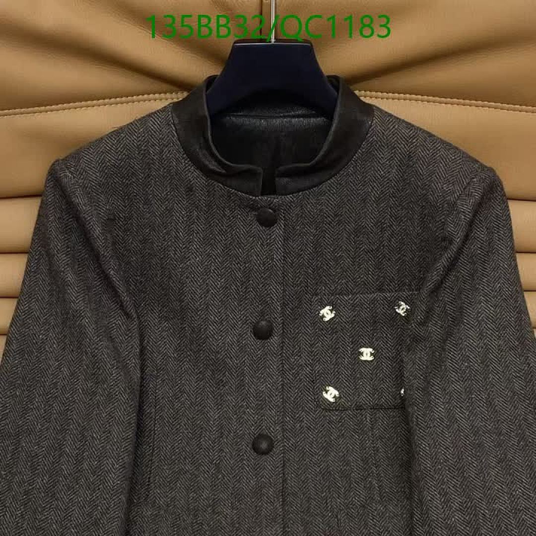 Chanel-Clothing Code: QC1183 $: 135USD
