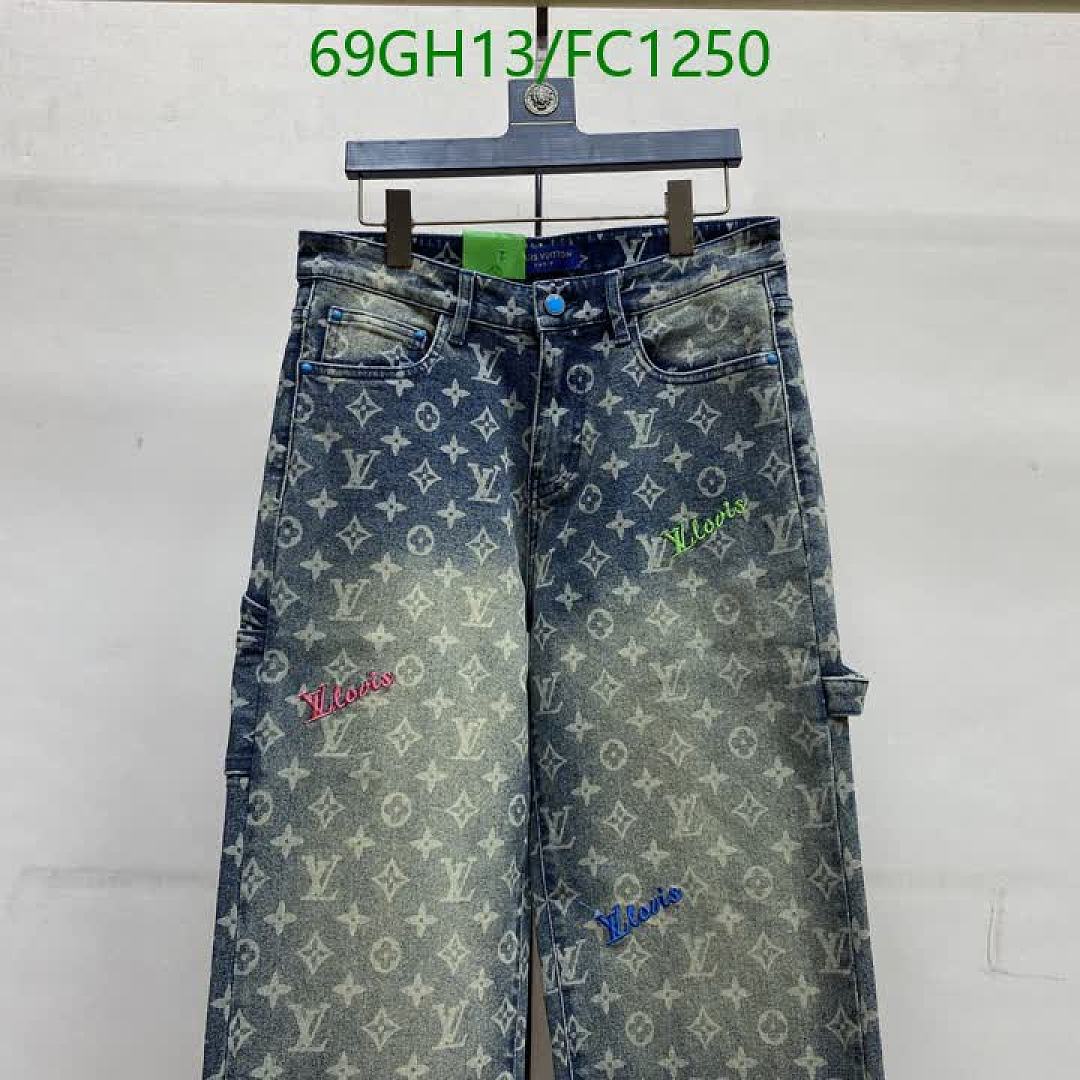 LV-Clothing Code: FC1250 $: 69USD