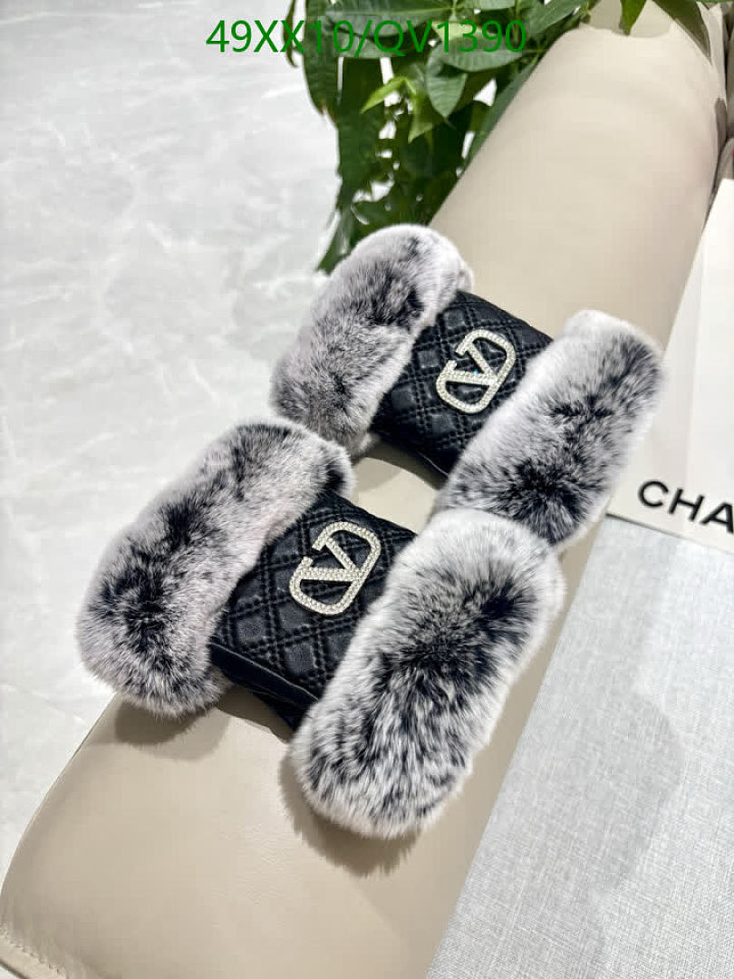Valentino-Gloves Code: QV1390 $: 49USD