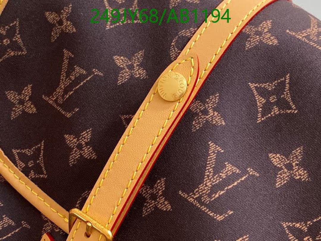 LV-BagsMirror Quality Code: AB1194 $: 249USD