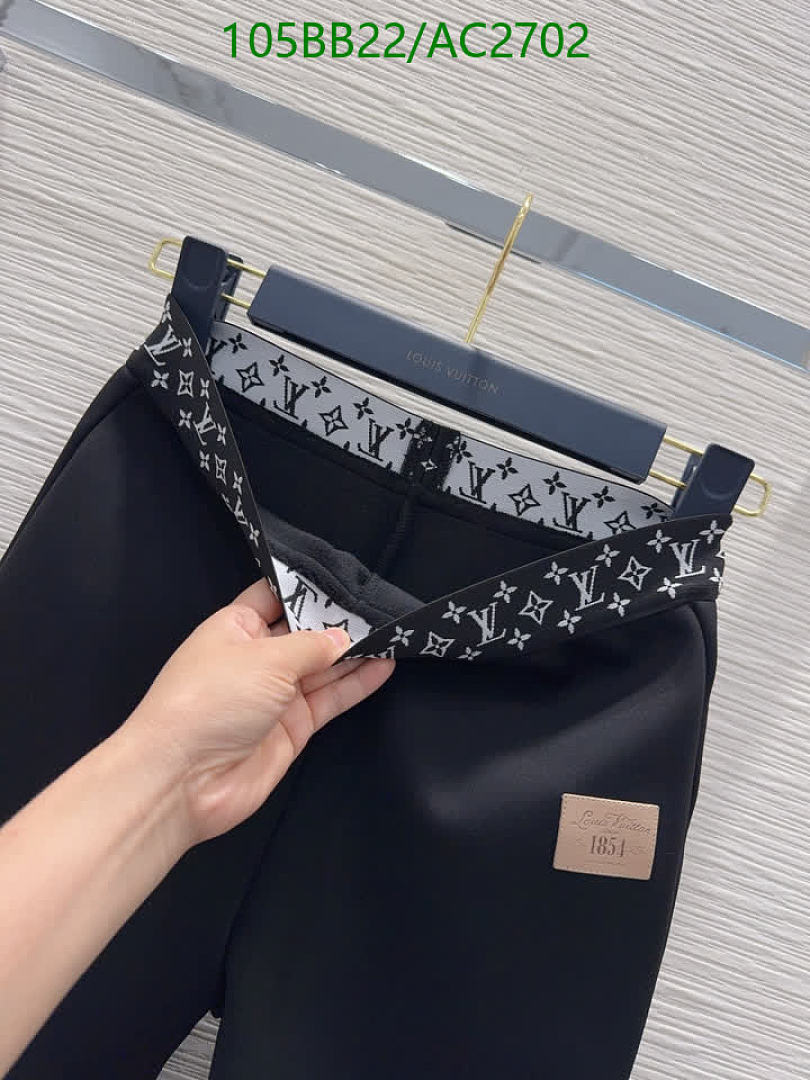 LV-Clothing Code: AC2702 $: 105USD