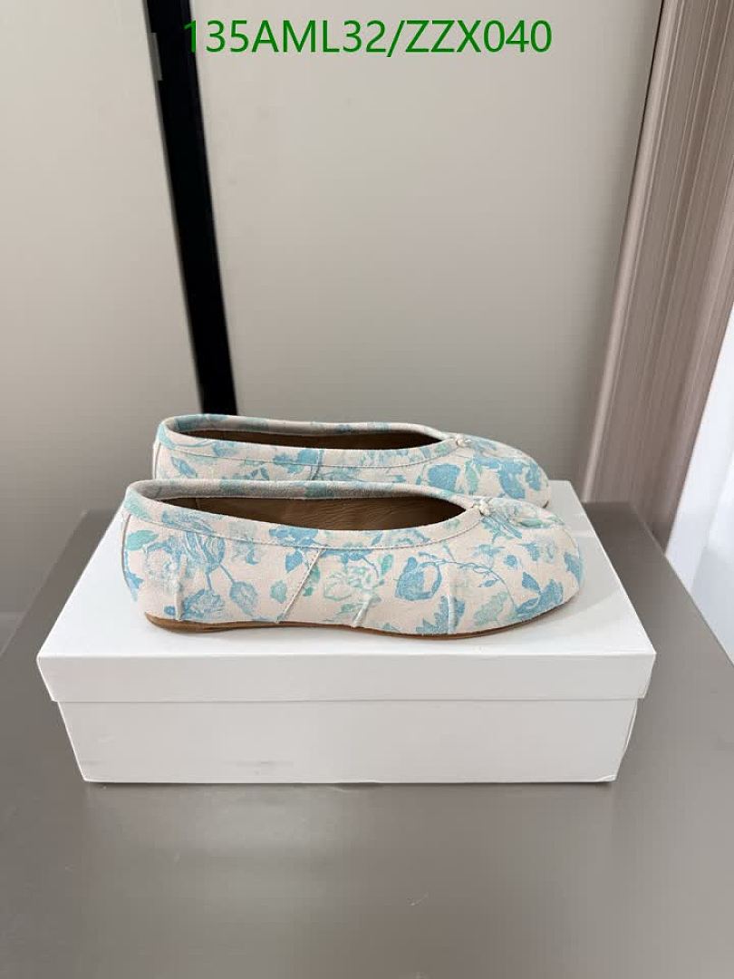 MM6-Women Shoes Code: ZZX040 $: 135USD
