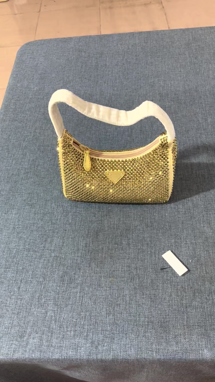 Prada-BagsMirror Quality Code: ZZX137 $: 175USD-Yupoo.ru - Copybrand.Team photo album Prada-BagsMirror Quality Code: ZZX137 $: 175USD