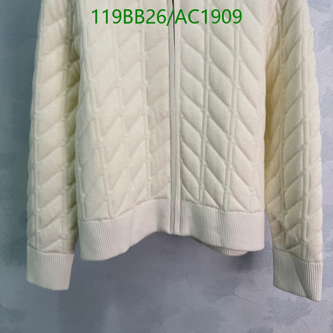 Moncler-Clothing Code: AC1909 $: 119USD