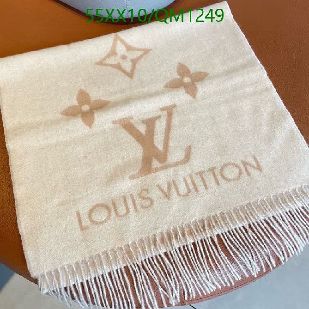 LV-Scarves Code: QM1249 $: 55USD