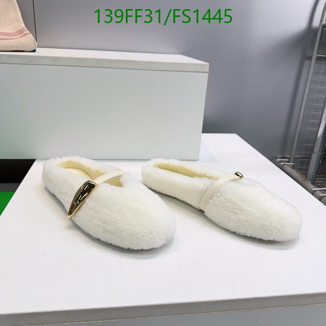 BV-Women Shoes Code: FS1445 $: 139USD