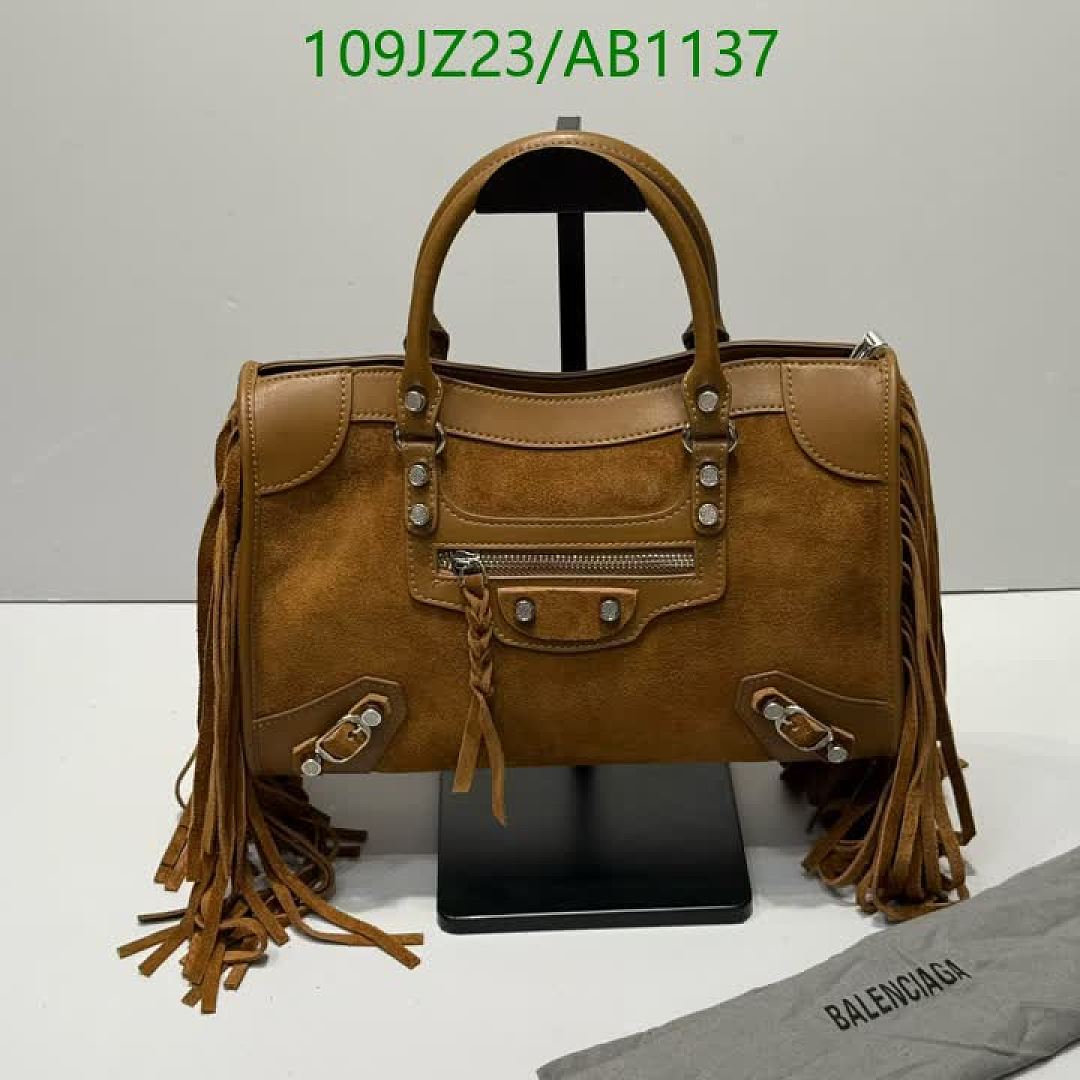 Balenciaga-Bags4A Quality Code: AB1137 $: 109USD