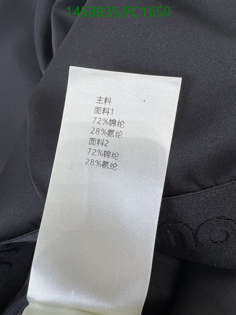 LV-Clothing Code: FC1650 $: 145USD