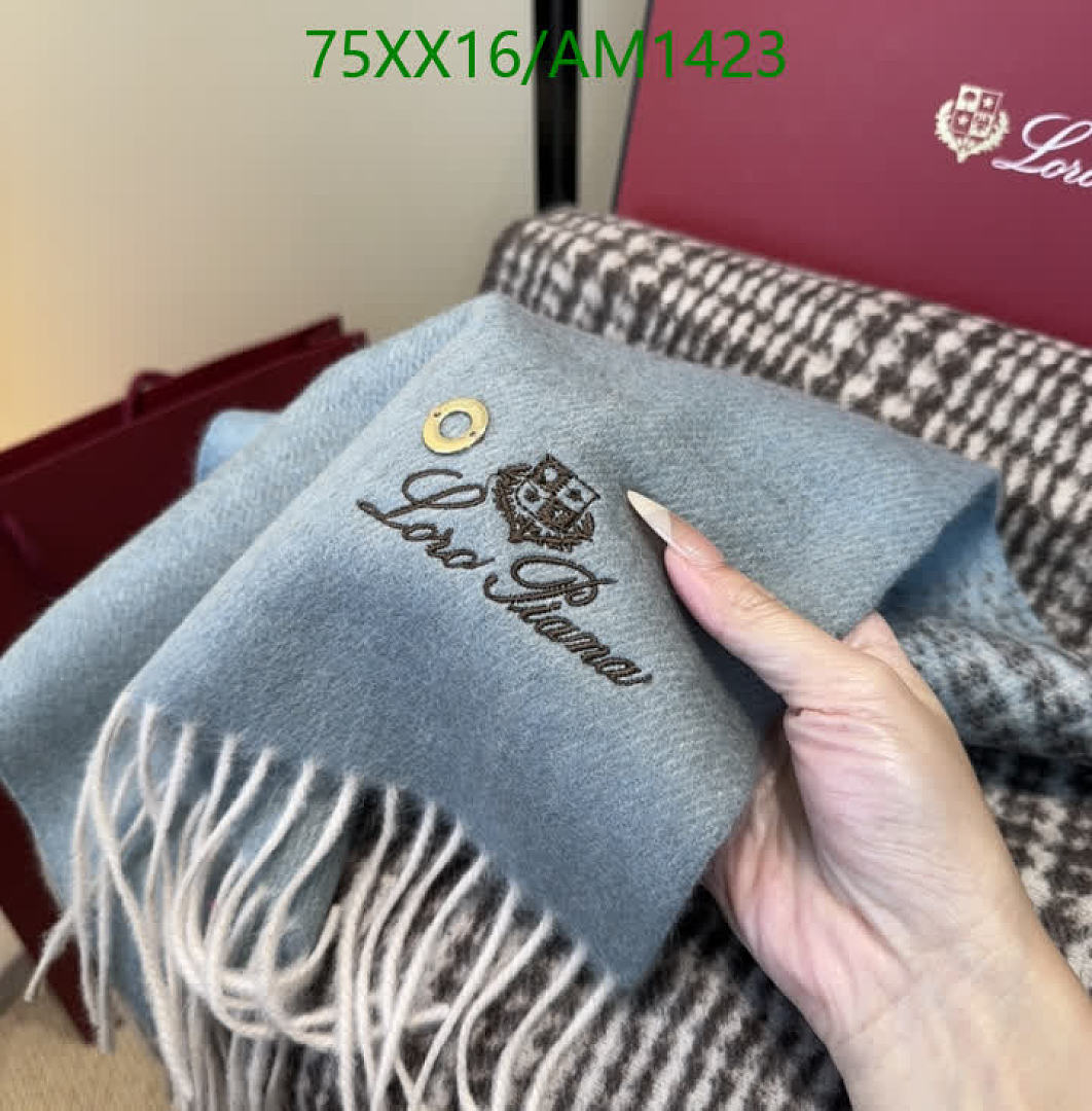 Loro Piana-Scarves Code: AM1423 $: 75USD