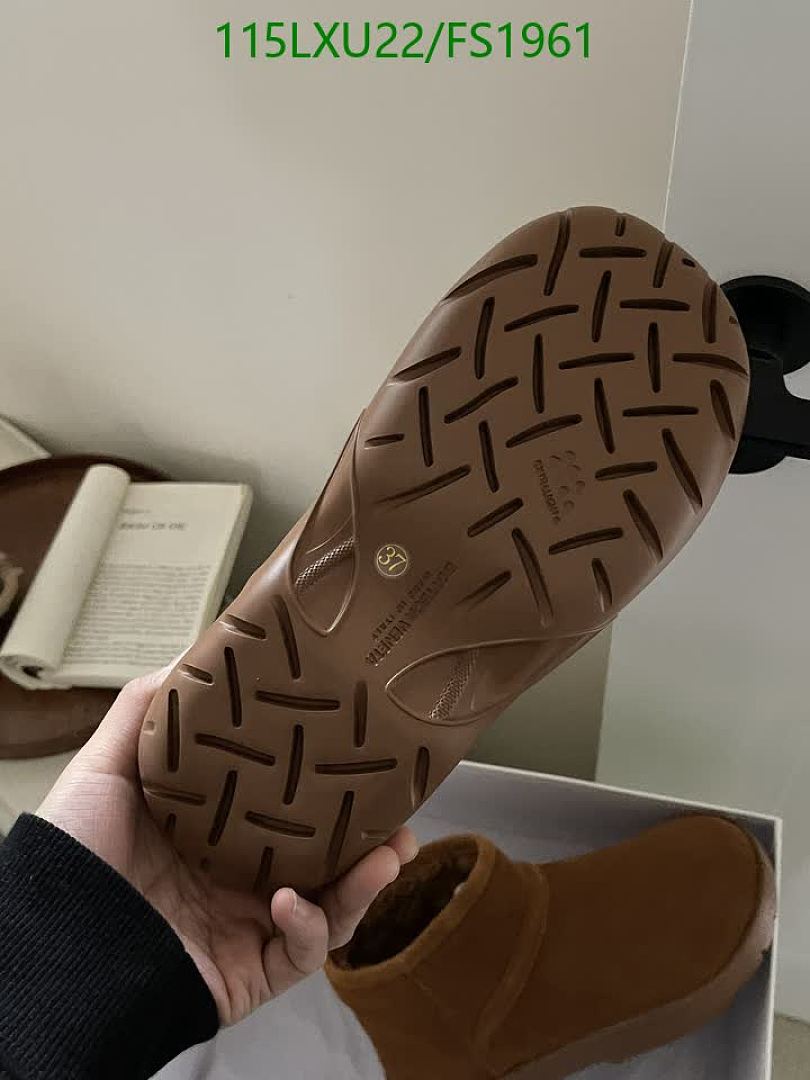 BV-Women Shoes Code: FS1961 $: 115USD
