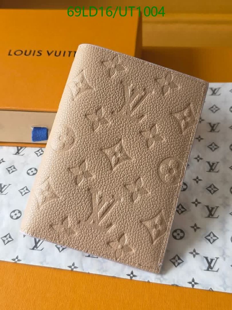LV-WalletsMirror Quality Code: UT1004 $: 69USD