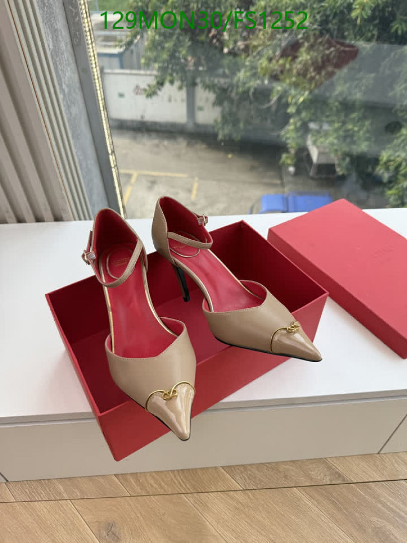 Valentino-Women Shoes Code: FS1252 $: 129USD
