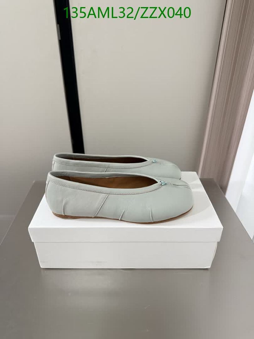 MM6-Women Shoes Code: ZZX040 $: 135USD