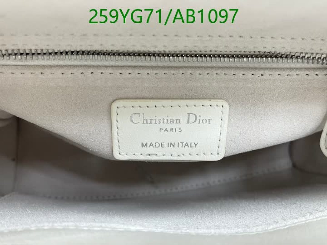 Dior-BagsMirror Quality Code: AB1097 $: 259USD