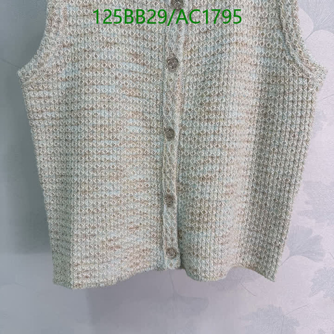 Chanel-Clothing Code: AC1795 $: 125USD