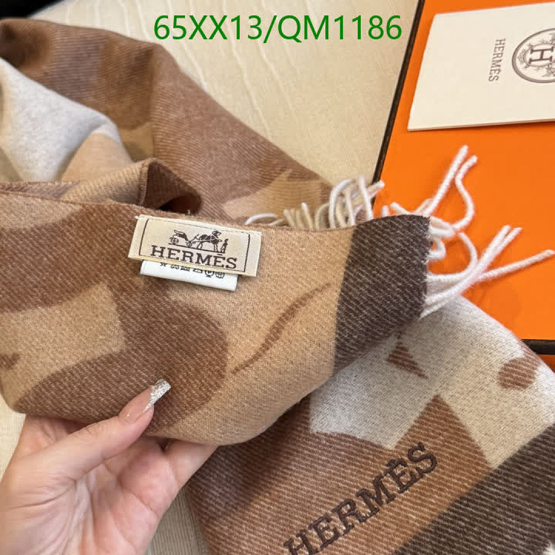 Hermes-Scarves Code: QM1186 $: 65USD