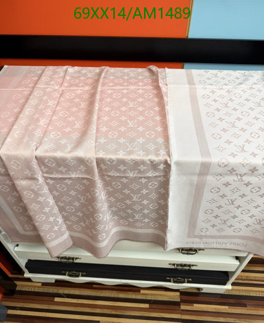 LV-Scarves Code: AM1489 $: 69USD