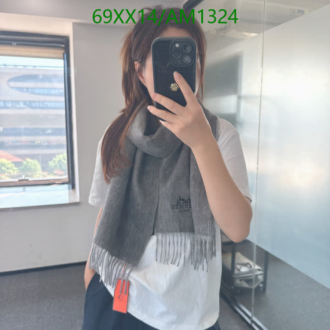 Hermes-Scarves Code: AM1324 $: 69USD