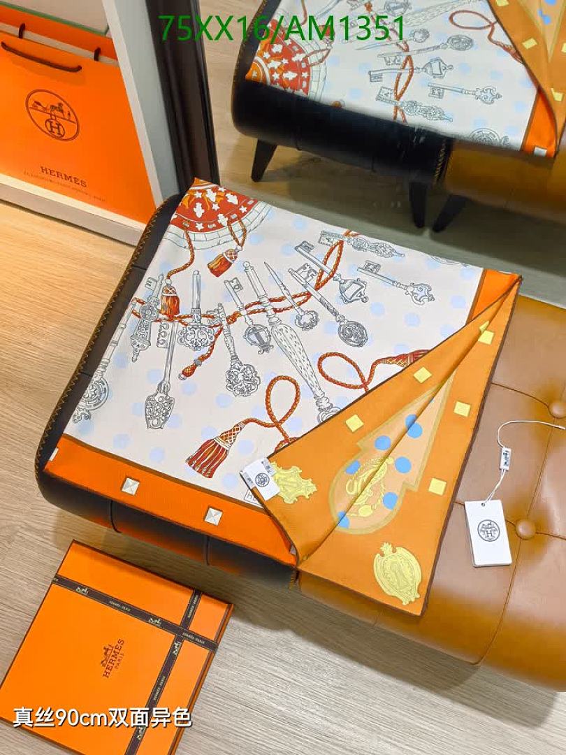 Hermes-Scarves Code: AM1351 $: 75USD