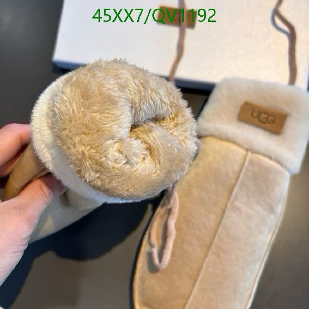 UGG-Gloves Code: QV1192 $: 45USD