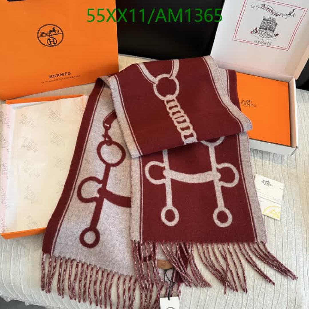 Hermes-Scarves Code: AM1365 $: 55USD