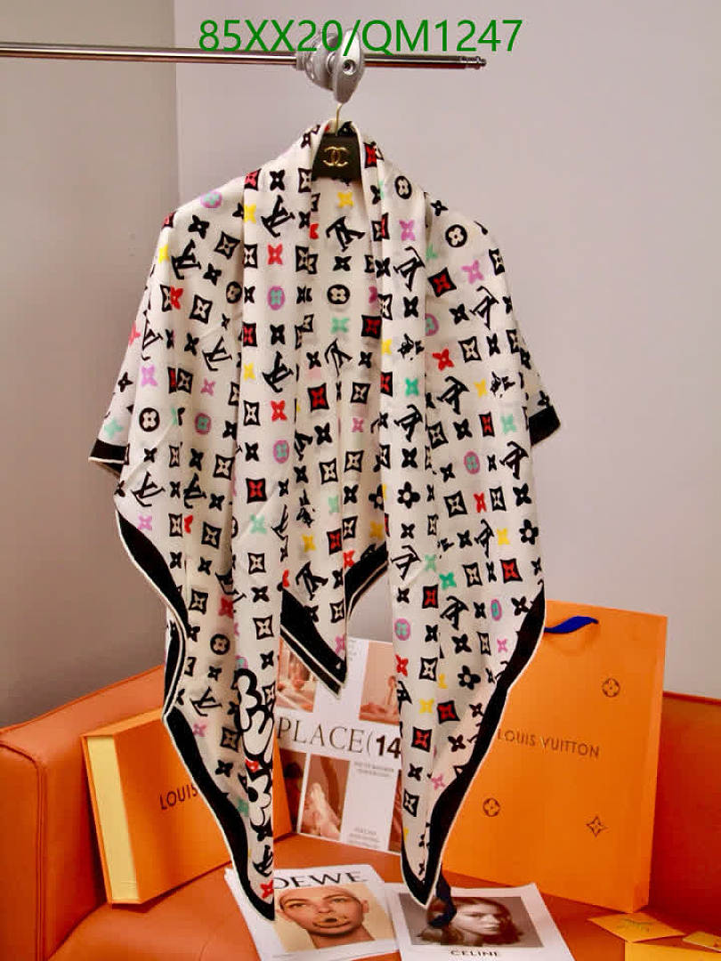 LV-Scarves Code: QM1247 $: 85USD