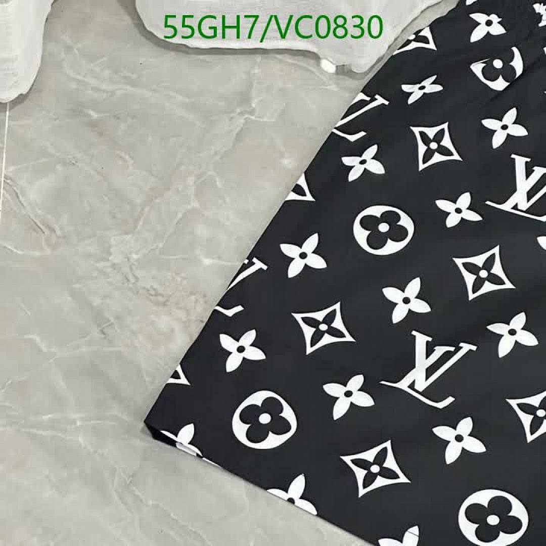 LV-Clothing Code: VC0830 $: 55USD