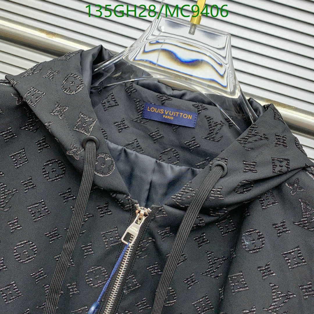 LV-Clothing Code: MC9406 $: 135USD
