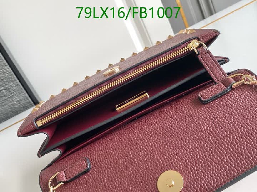 Valentino-Bags4A Quality Code: FB1007 $: 79USD