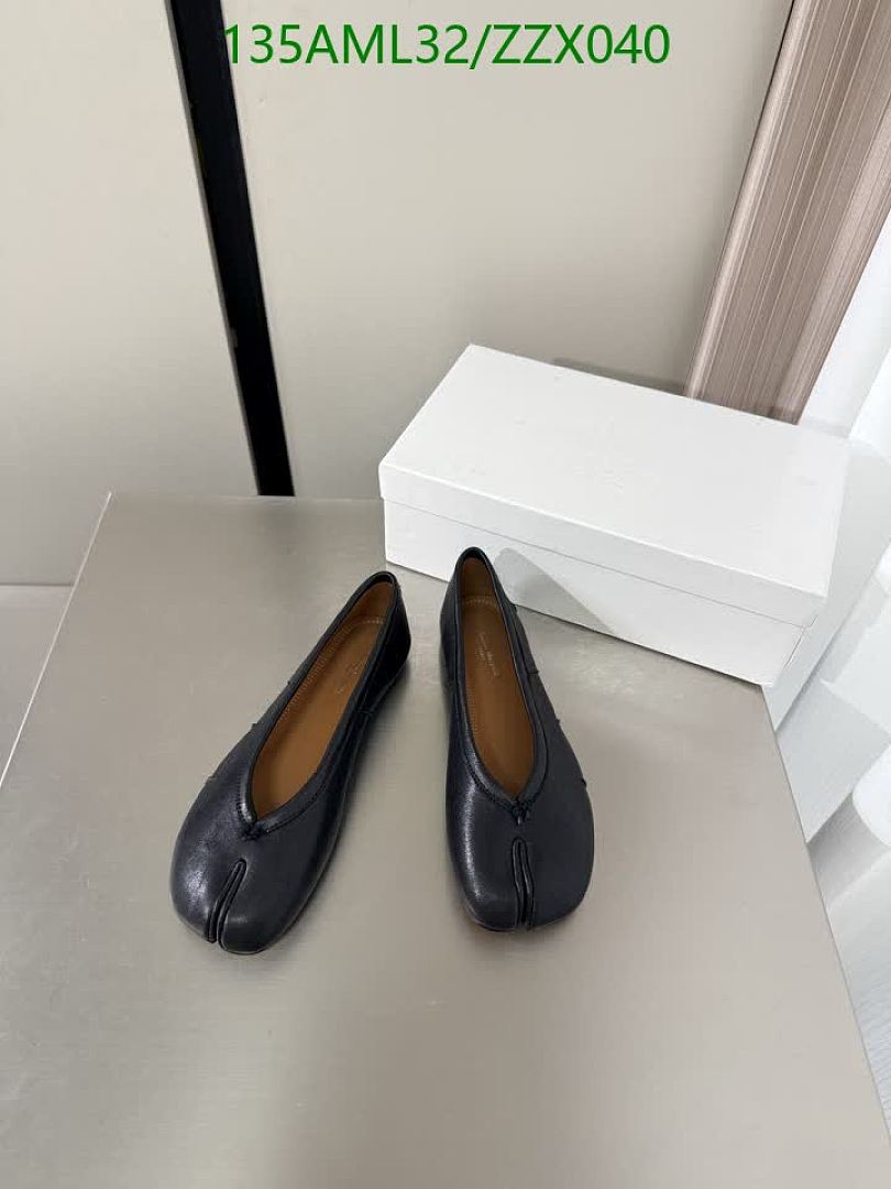 MM6-Women Shoes Code: ZZX040 $: 135USD