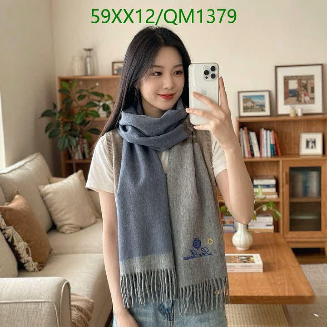 Loro Piana-Scarves Code: QM1379 $: 59USD