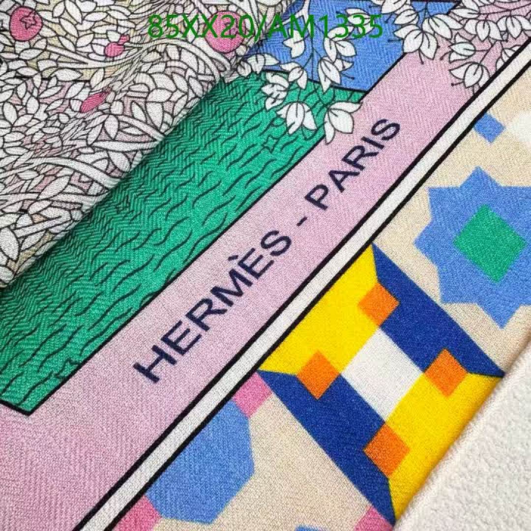 Hermes-Scarves Code: AM1335 $: 85USD