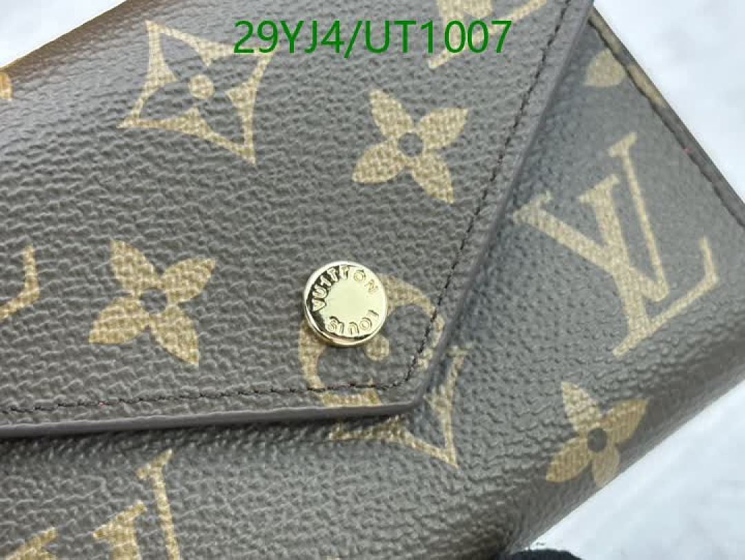 LV-Wallets-4A Quality Code: UT1007 $: 29USD