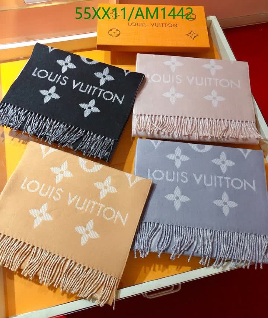 LV-Scarves Code: AM1442 $: 55USD