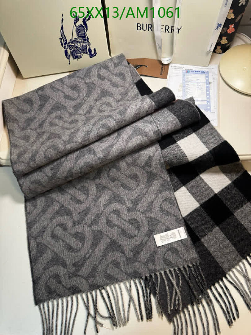 Burberry-Scarves Code: AM1061 $: 65USD