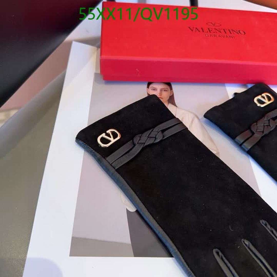 Valentino-Gloves Code: QV1195 $: 55USD