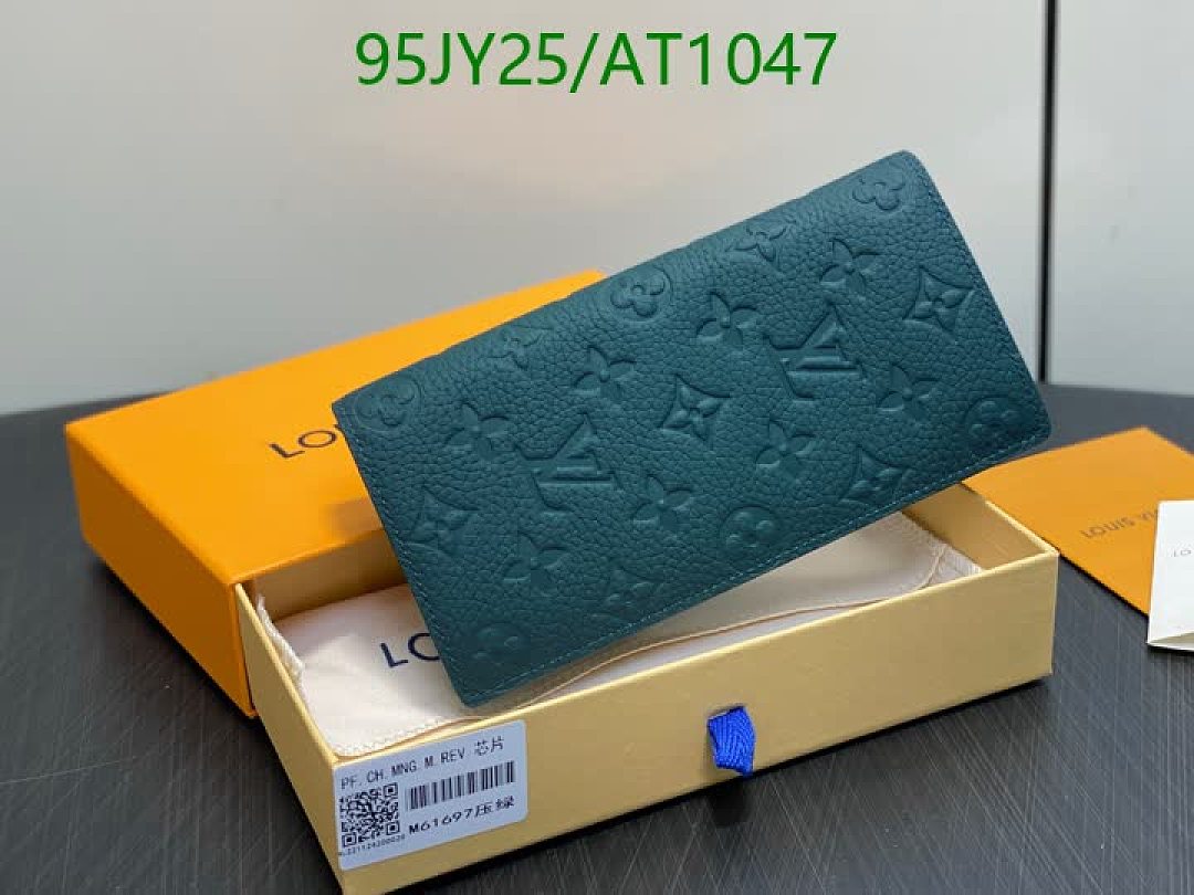 LV-WalletsMirror Quality Code: AT1047 $: 95USD