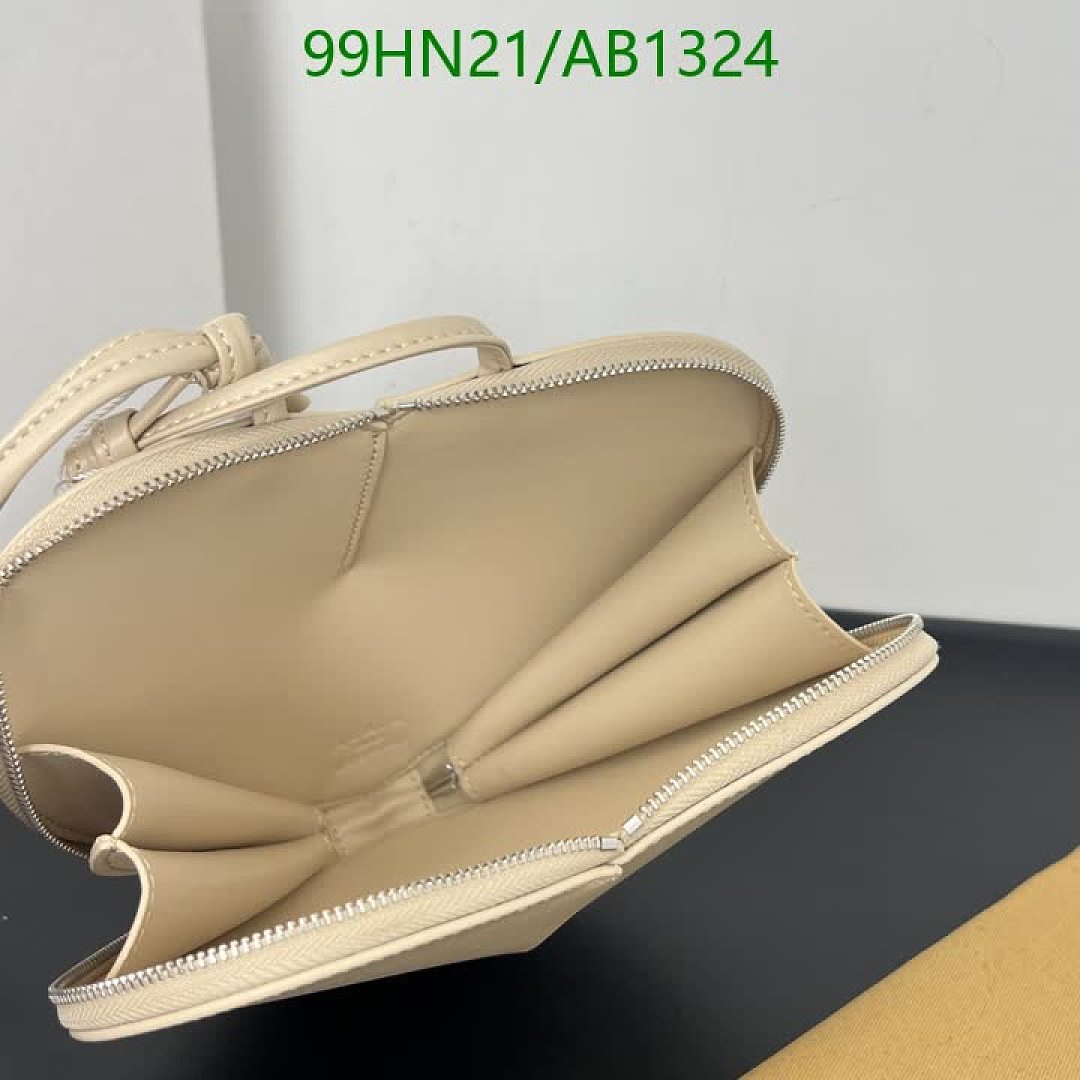 Alaia-Bags-4A Quality Code: AB1324 $: 99USD