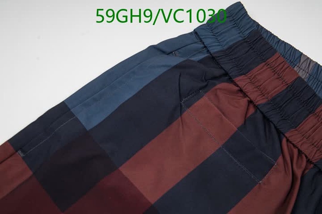Burberry-Clothing Code: VC1030 $: 59USD