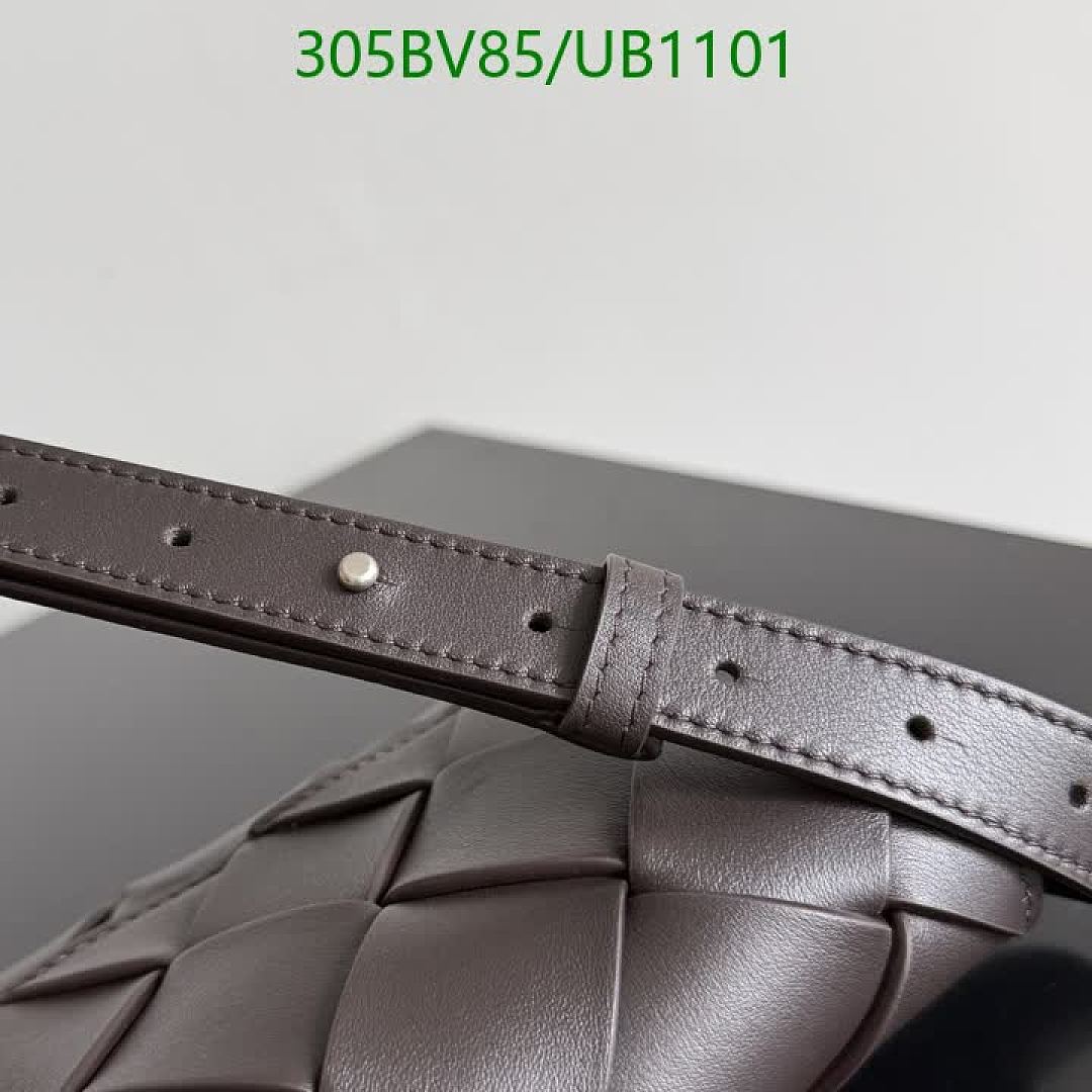 BV-BagsMirror Quality Code: UB1101 $: 305USD