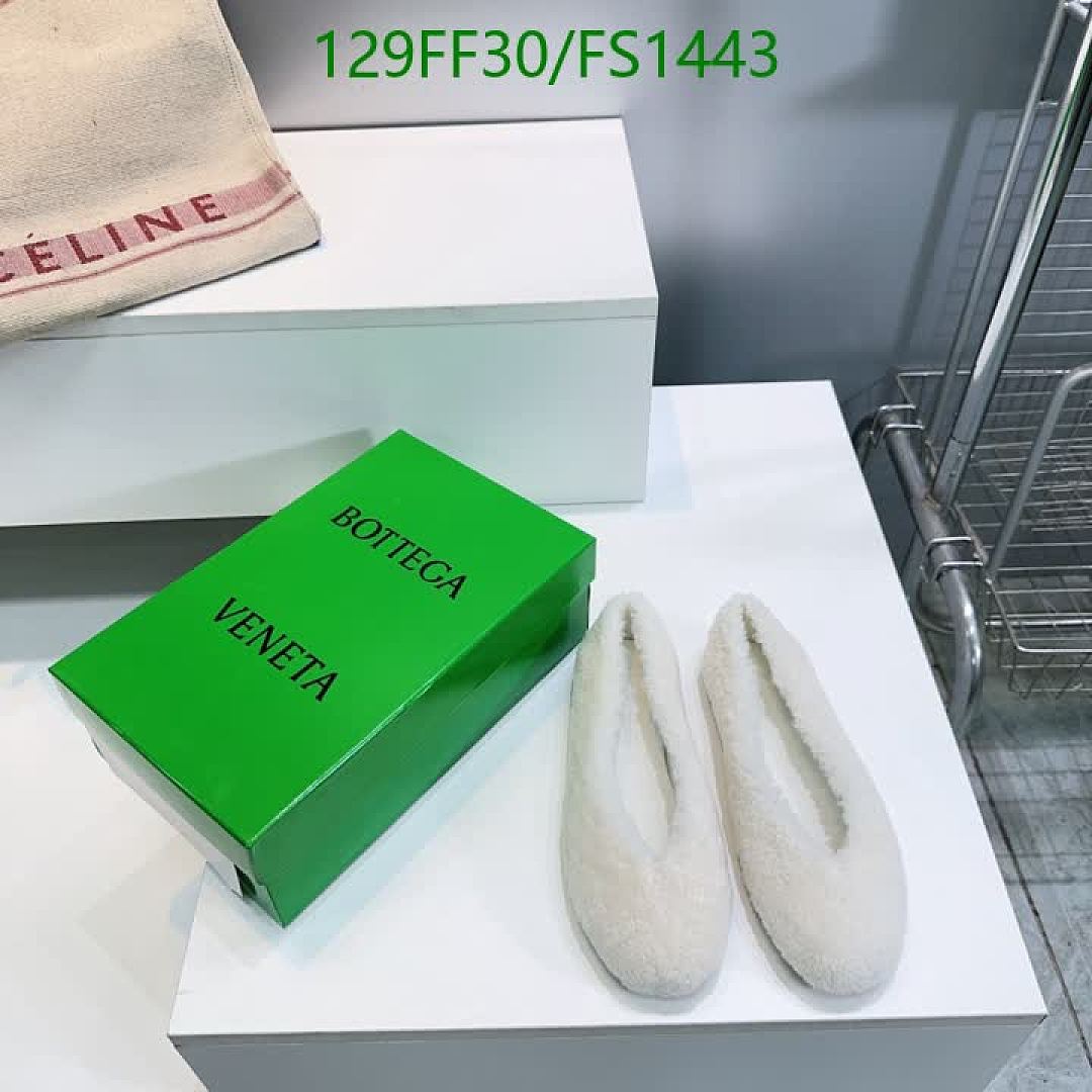 BV-Women Shoes Code: FS1443 $: 129USD