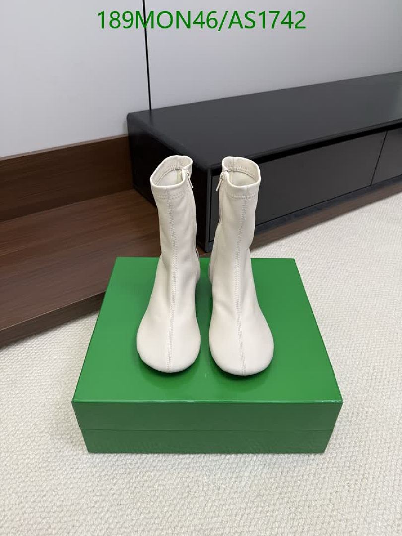 BV-Women Shoes Code: AS1742 $: 189USD